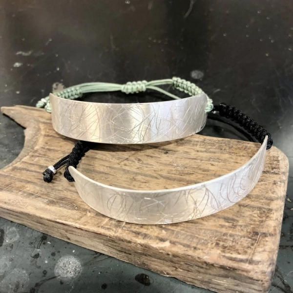 Polsera  “Làmina” plata